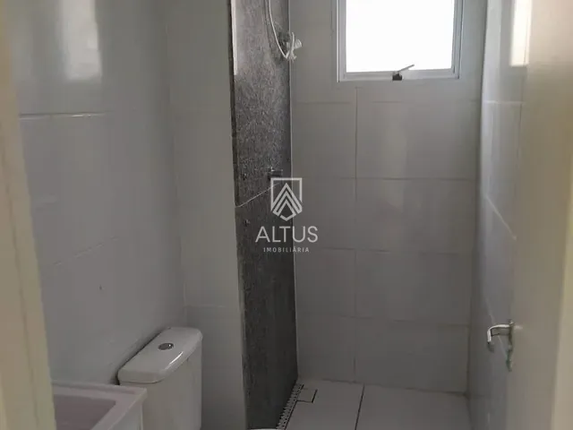 Apartamento 2 quartos e 1 banheiro, à venda, no bairro Areia Branca em Salvador
