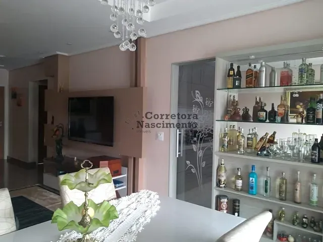 Apartamento com 93m² 3 quartos e 2 banheiros, à venda, no bairro Centro em Jacareí