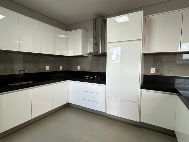 Apartamento 3 quartos e 4 banheiros, à venda, no bairro Jardim Santana em Franca