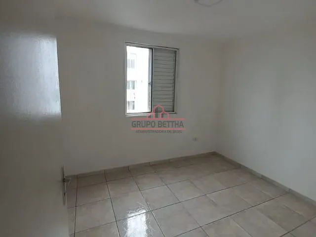 Apartamento com 50m² 2 quartos e 1 banheiro, para alugar, no bairro Centro em Jandira