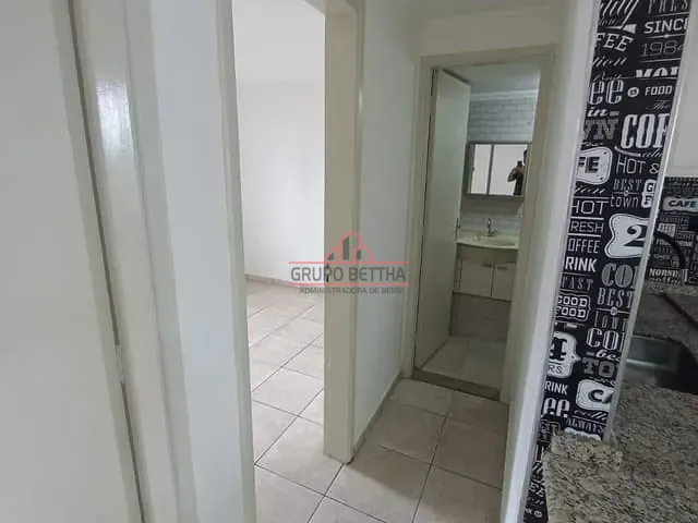 Apartamento com 50m² 2 quartos e 1 banheiro, para alugar, no bairro Centro em Jandira