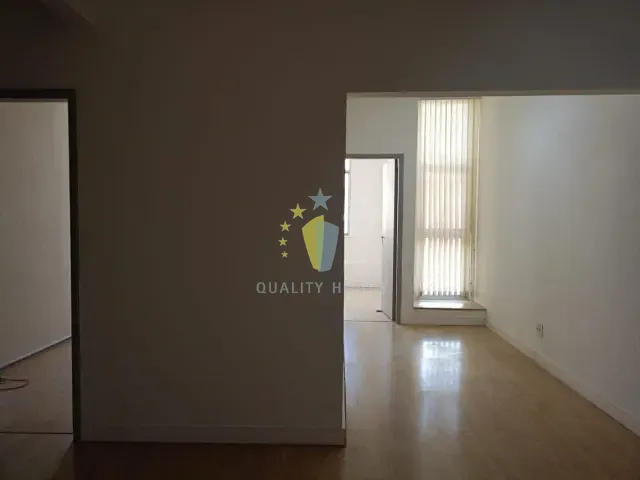 Apartamento com 60m² 2 quartos e 1 banheiro, para alugar, no bairro Flamengo em Rio de Janeiro