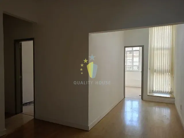 Apartamento com 60m² 2 quartos e 1 banheiro, para alugar, no bairro Flamengo em Rio de Janeiro