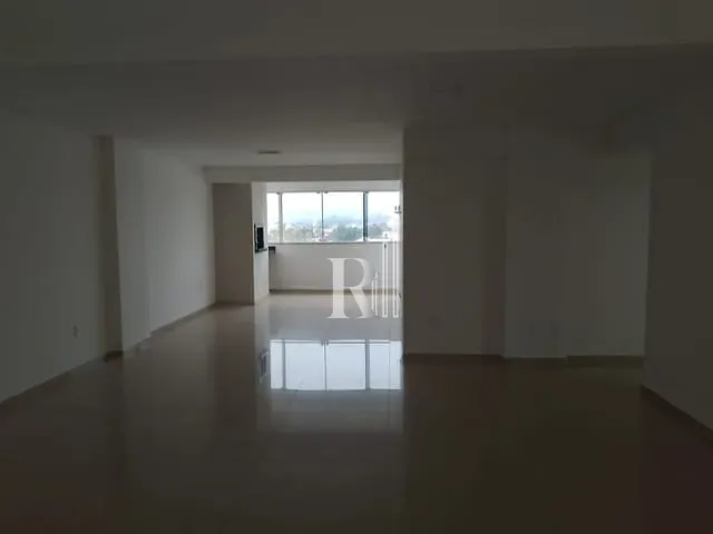 Apartamento 3 quartos e 2 banheiros, à venda, no bairro Universitário em Tijucas