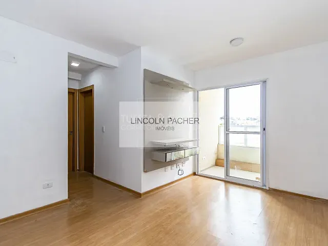 Apartamento com 53m² 2 quartos e 2 banheiros, à venda, no bairro Bacacheri em Curitiba