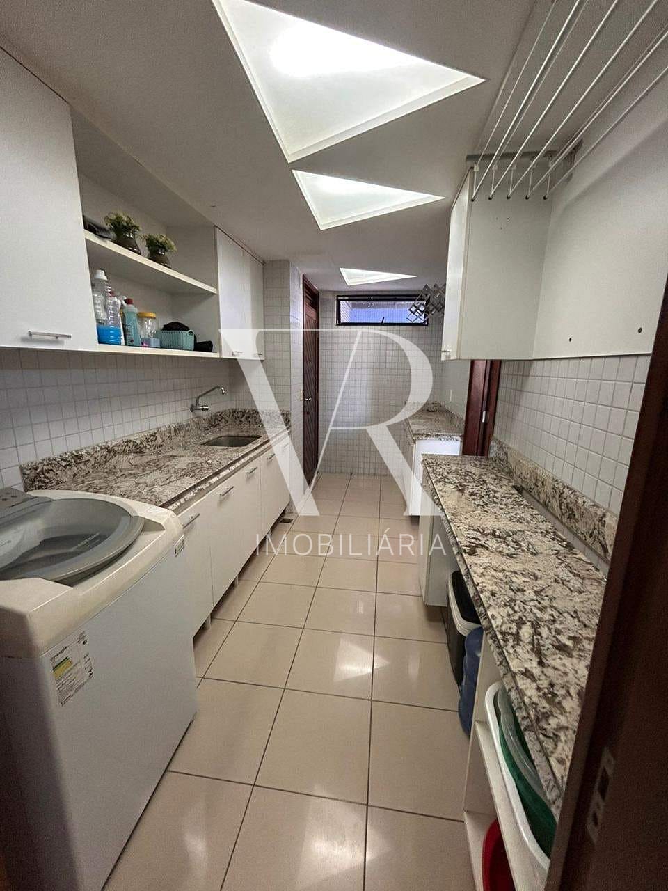 Apartamento à venda com 3 quartos, 293m² - Foto 17