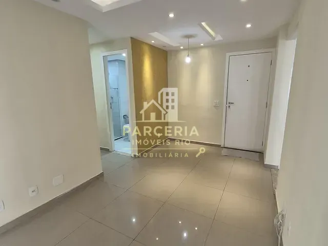 Apartamento com 50m² 2 quartos e 1 banheiro, à venda, no bairro Irajá em Rio de Janeiro