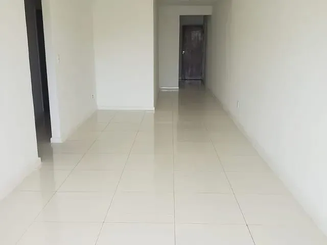 Apartamento 3 quartos e 3 banheiros, à venda, no bairro Parque Turf Club em Campos dos Goytacazes