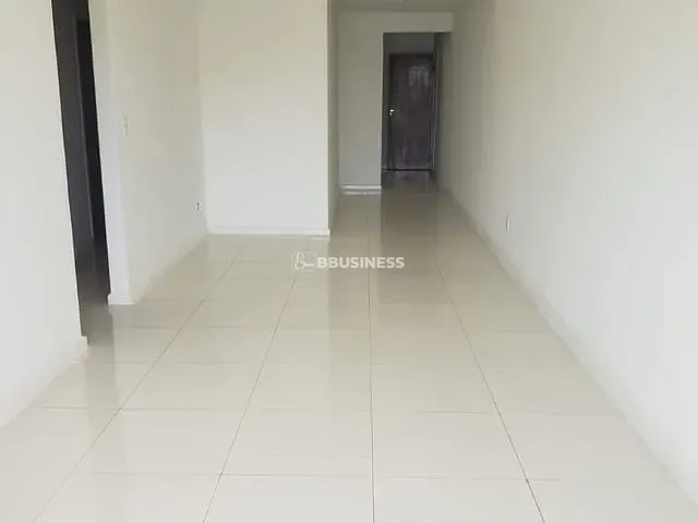 Apartamento 3 quartos e 3 banheiros, à venda, no bairro Parque Turf Club em Campos dos Goytacazes