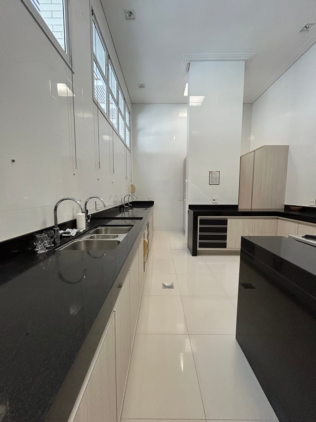 Apartamento à venda e aluguel com 3 quartos, 284m² - Foto 27