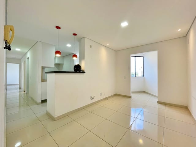 Foto do Apartamento - Apartamento para locação com 2 quartos, 2 banheiros e uma vaga coberta, Planalto, Belo Horizonte, MG | Deltalar Imóveis