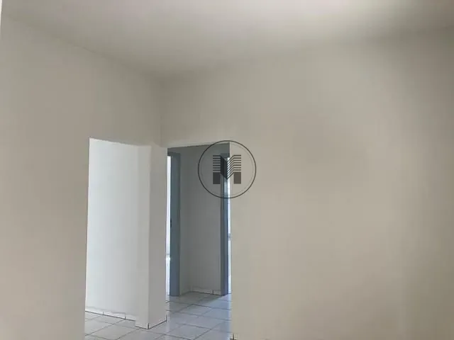 Apartamento com 60m² 2 quartos e 1 banheiro, para alugar, no bairro Engenheiro Neiva em Guaratinguetá