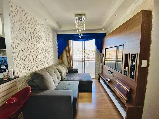 Apartamento com 49m² 2 quartos e 1 banheiro, à venda, no bairro Vila Mercês em Carapicuíba