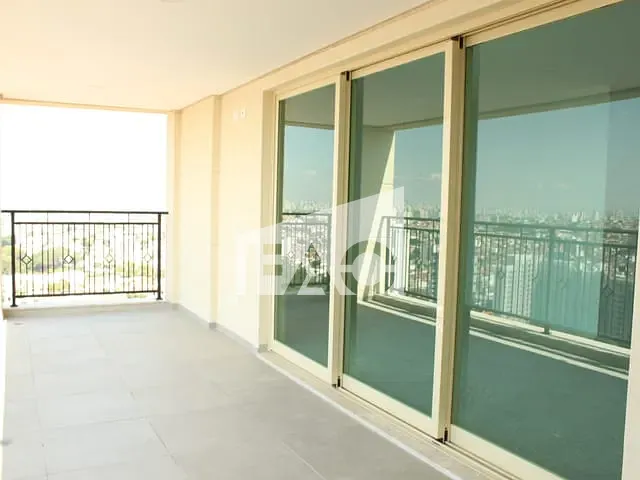Apartamento com 120m² 3 quartos e 2 banheiros, à venda, no bairro Vila Paulicéia em São Paulo