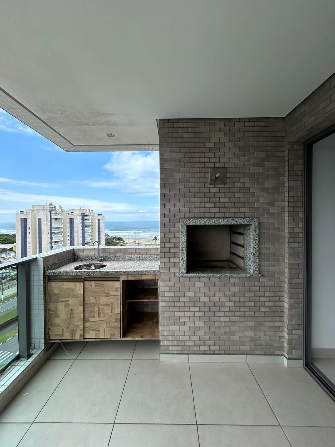 Apartamento à venda e aluguel com 2 quartos, 70m² - Foto 9