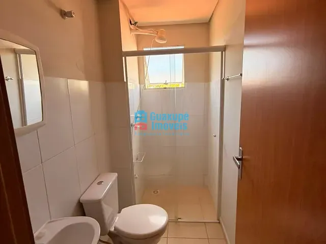 Apartamento com 77m² 2 quartos e 1 banheiro, à venda, no bairro vila mizearia em Guaxupé