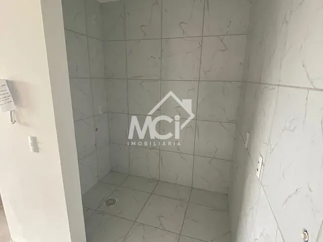 Apartamento 2 quartos e 2 banheiros, à venda, no bairro Três Vendas em Pelotas