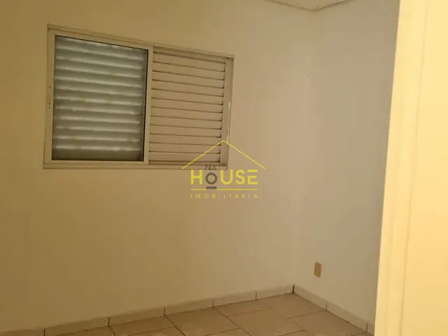 Apartamento com 430m² 2 quartos e 1 banheiro, à venda, no bairro Jardim Universitário em Votuporanga