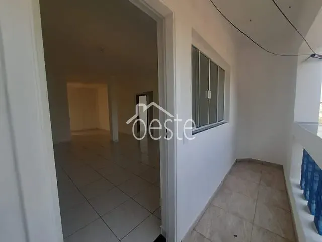 Apartamento com 125m² 3 quartos e 2 banheiros, para alugar, no bairro Cidade Nova em Santa Bárbara D'Oeste