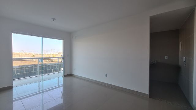Apartamento 2 quartos e 2 banheiros, à venda, no bairro Nova São Pedro em São Pedro da Aldeia