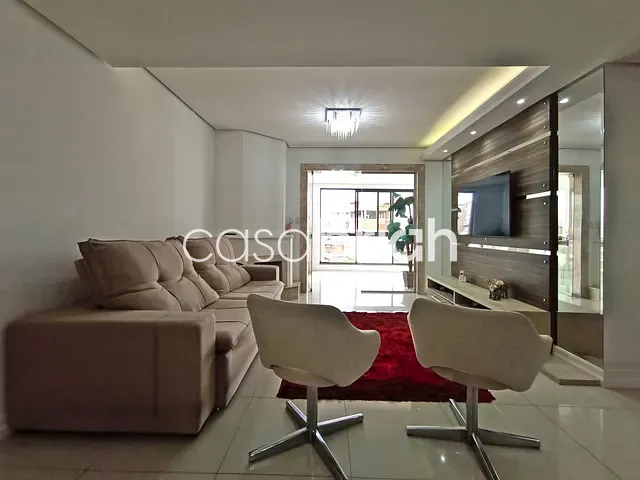 Apartamento 4 quartos e 3 banheiros, à venda, no bairro Centro em São Leopoldo