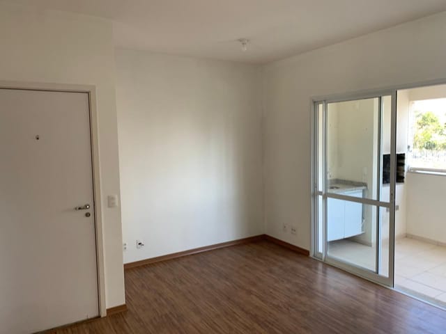 Apartamento 2 quartos e 2 banheiros, à venda, no bairro Vila Suissa em Mogi das Cruzes