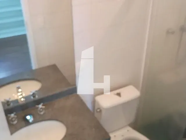 Apartamento com 74m² 2 quartos e 3 banheiros, à venda ou para alugar, no bairro Vila Suzana em São Paulo