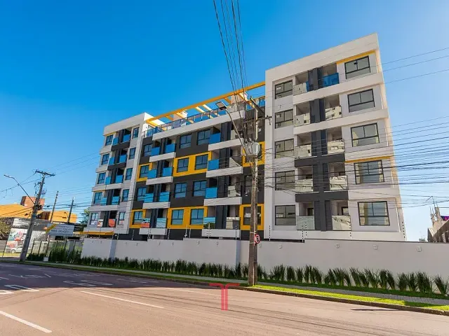 Apartamento com 32m² 1 quarto e 1 banheiro, à venda, no bairro Capão Raso em Curitiba