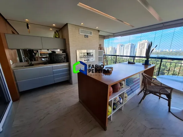 Apartamento com 192m² 3 quartos e 4 banheiros, para alugar, no bairro Barra da Tijuca em Rio de Janeiro