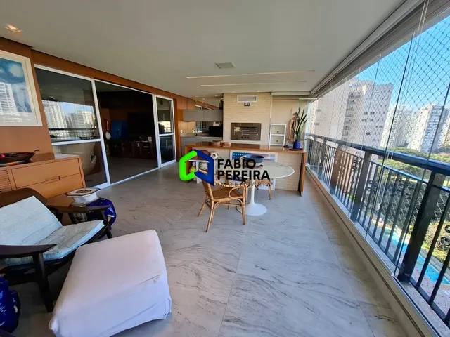 Apartamento com 192m² 3 quartos e 4 banheiros, para alugar, no bairro Barra da Tijuca em Rio de Janeiro
