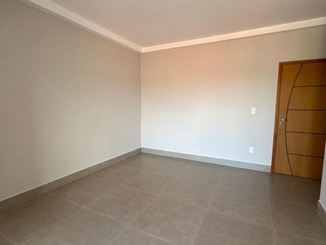 Apartamento com 70m² 2 quartos e 1 banheiro, à venda, no bairro Cariobinha em Americana