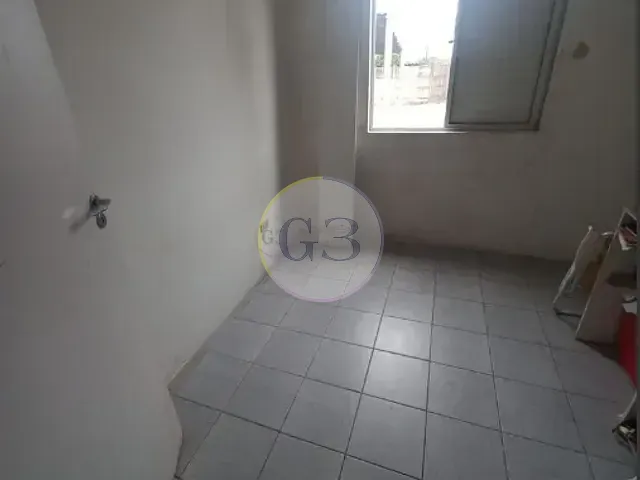 Apartamento 2 quartos e 1 banheiro, para alugar, no bairro Fragata em Pelotas