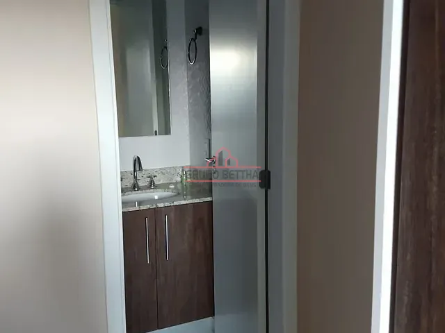 Apartamento com 63m² 2 quartos e 2 banheiros, à venda, no bairro Jardim Tupanci em Barueri
