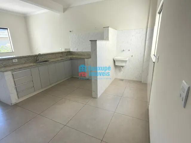 Apartamento 2 quartos e 2 banheiros, para alugar, no bairro centro em Guaxupé