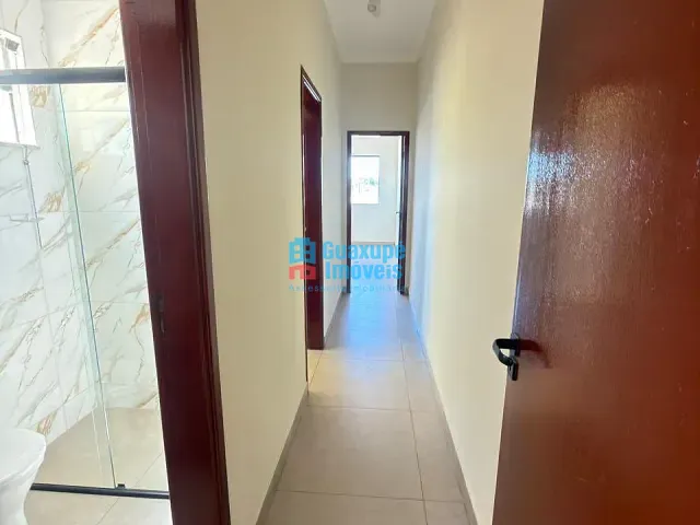 Apartamento 2 quartos e 2 banheiros, para alugar, no bairro centro em Guaxupé