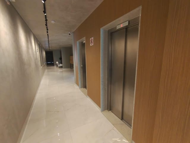 Foto do Apartamento - Apartamento com 2 dormitórios para locação, por R$ 2.500,00/mês – Centro - Lavras/MG | Burgarelli Imóveis