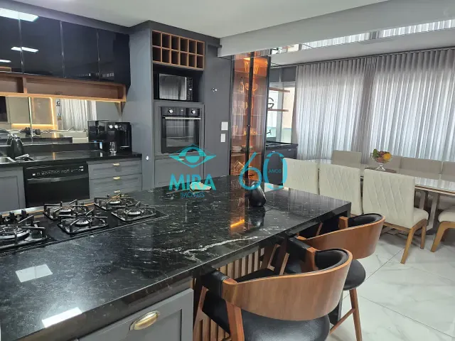 Apartamento com 212m² 3 quartos e 4 banheiros, à venda, no bairro Park Lozandes em Goiânia