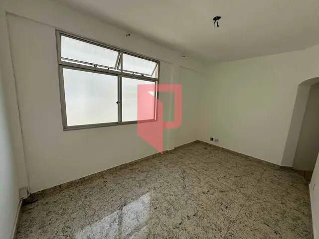 Apartamento 3 quartos e 1 banheiro, para alugar, no bairro Caiçaras em Belo Horizonte