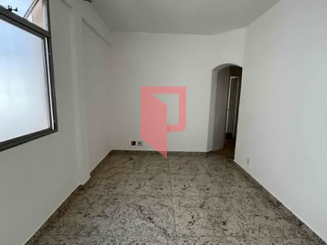 Apartamento 3 quartos e 1 banheiro, para alugar, no bairro Caiçaras em Belo Horizonte