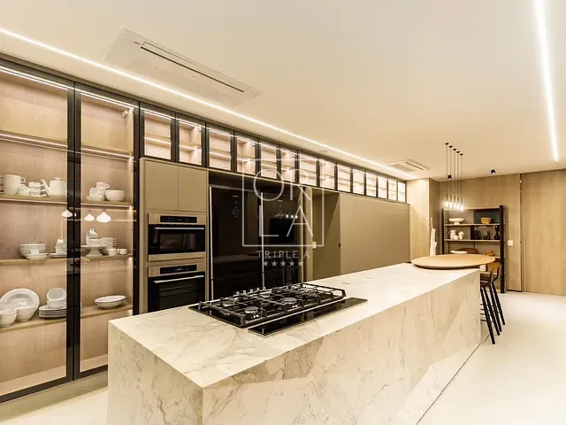 Apartamento 4 quartos e 6 banheiros, à venda, no bairro Setor Oeste em Goiânia