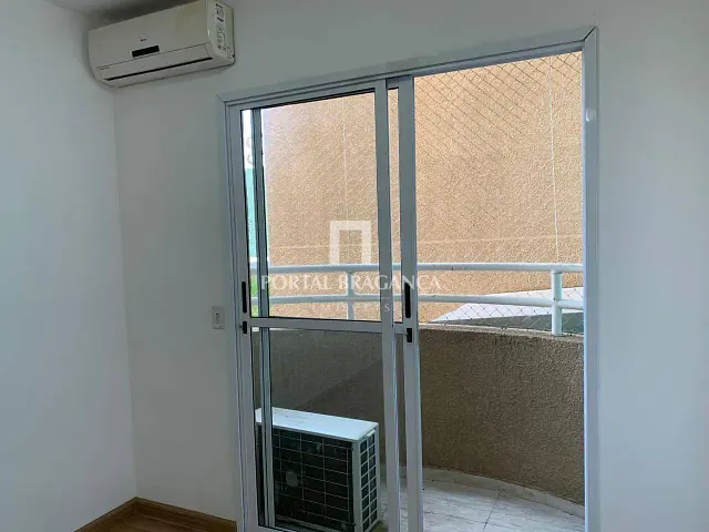 Apartamento 2 quartos e 1 banheiro, à venda, no bairro Residencial das Ilhas em Bragança Paulista