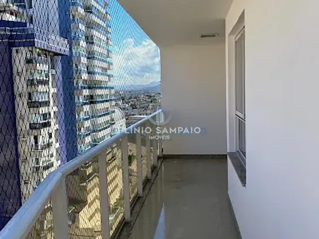 Apartamento com 99m², à venda, no bairro Praia da Costa em Vila Velha