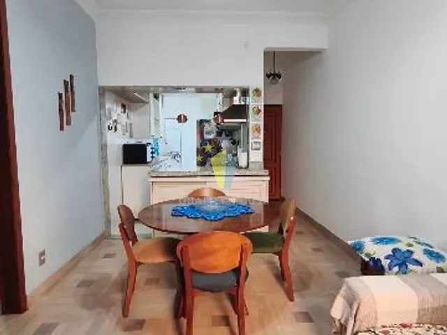 Apartamento com 79m² 3 quartos e 1 banheiro, à venda, no bairro São Cristóvão em Rio de Janeiro