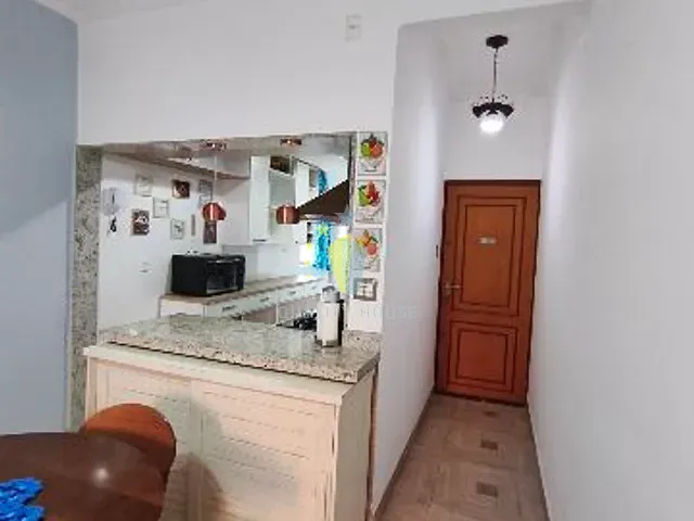 Apartamento com 79m² 3 quartos e 1 banheiro, à venda, no bairro São Cristóvão em Rio de Janeiro