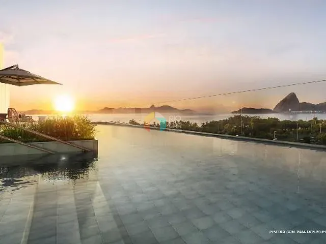 Apartamento com 194m² 2 quartos e 3 banheiros, à venda, no bairro Glória em Rua do Russel