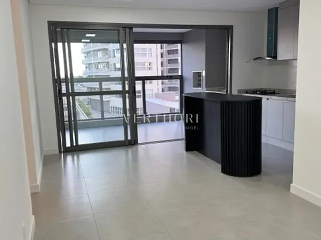 Apartamento com 182m² 3 quartos e 2 banheiros, à venda ou para alugar, no bairro Guanabara Parque Boulevard em Londrina