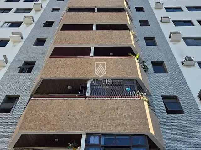 Apartamento 2 quartos e 1 banheiro, à venda, no bairro Pituba em Salvador