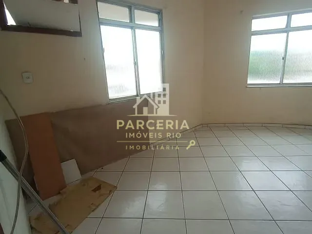 Apartamento com 70m² 2 quartos e 1 banheiro, à venda, no bairro Centro em São João de Meriti