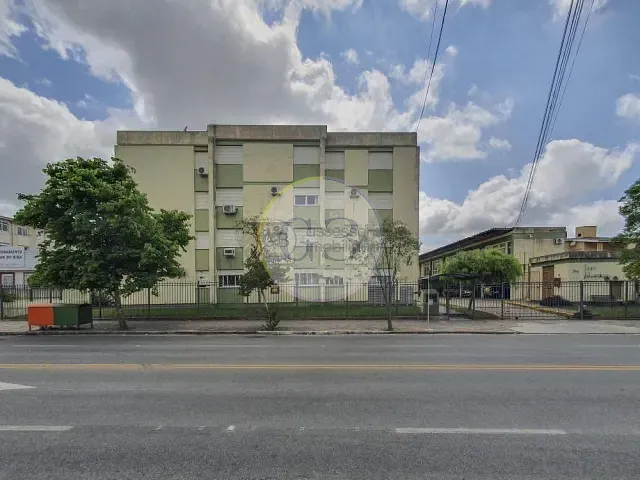 Apartamento 2 quartos e 1 banheiro, para alugar, no bairro Centro em Pelotas