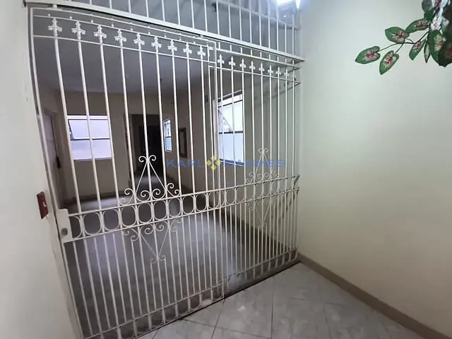 Apartamento 2 quartos e 2 banheiros, à venda, no bairro Centro em Petrópolis